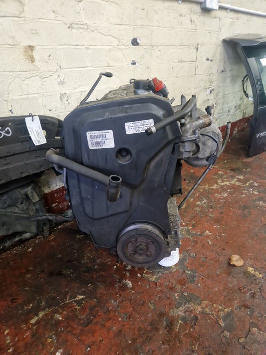 1992 - 1997 Volvo 850  Estate Engine B5252