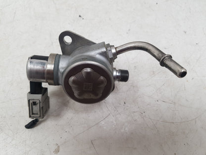 2015 - 2019 Volvo V40 Cross Country  Hatchback High Pressure Pump 31437903