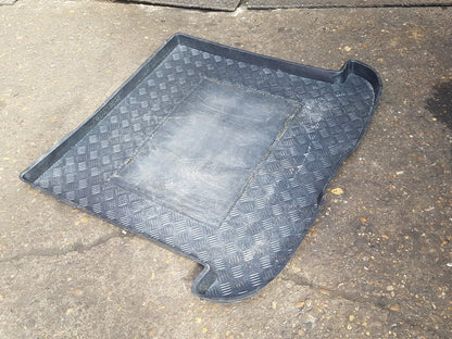 2004 - 2007 Volvo V50  Estate BOOT FLOOR COVER
