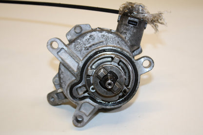 2007 - 2014 Volvo V70   Vacuum/Air Pump 31219463