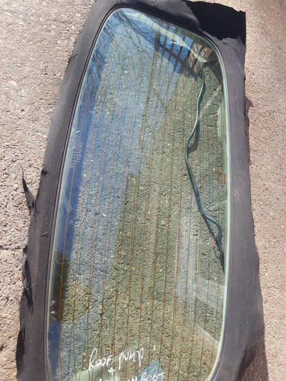 2003 - 2011 Saab 9-3  Convertible WINDSCREEN (REAR) 43R-001057