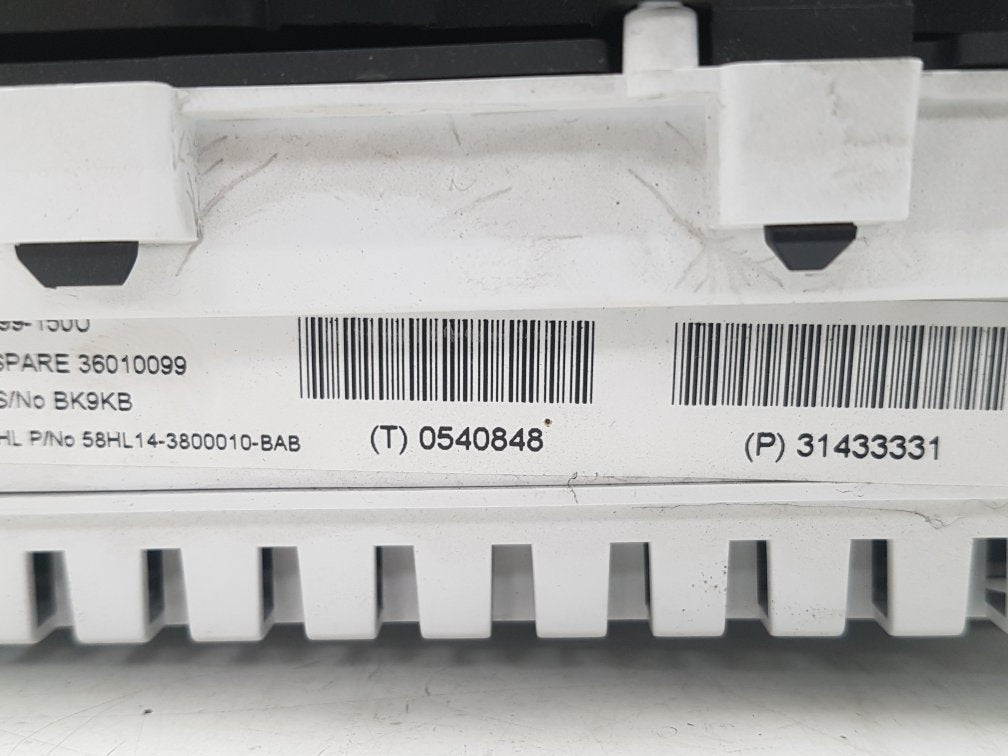 2014 - 2019 Volvo V40  Hatchback Instrument Cluster 31433331