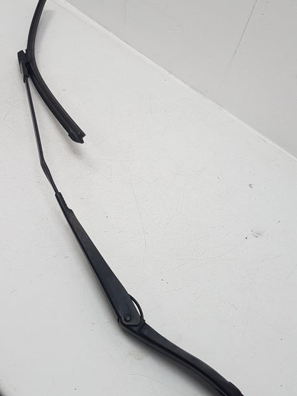 2007 - 2015 Volvo S80   Left Front Wiper Arm 30796038