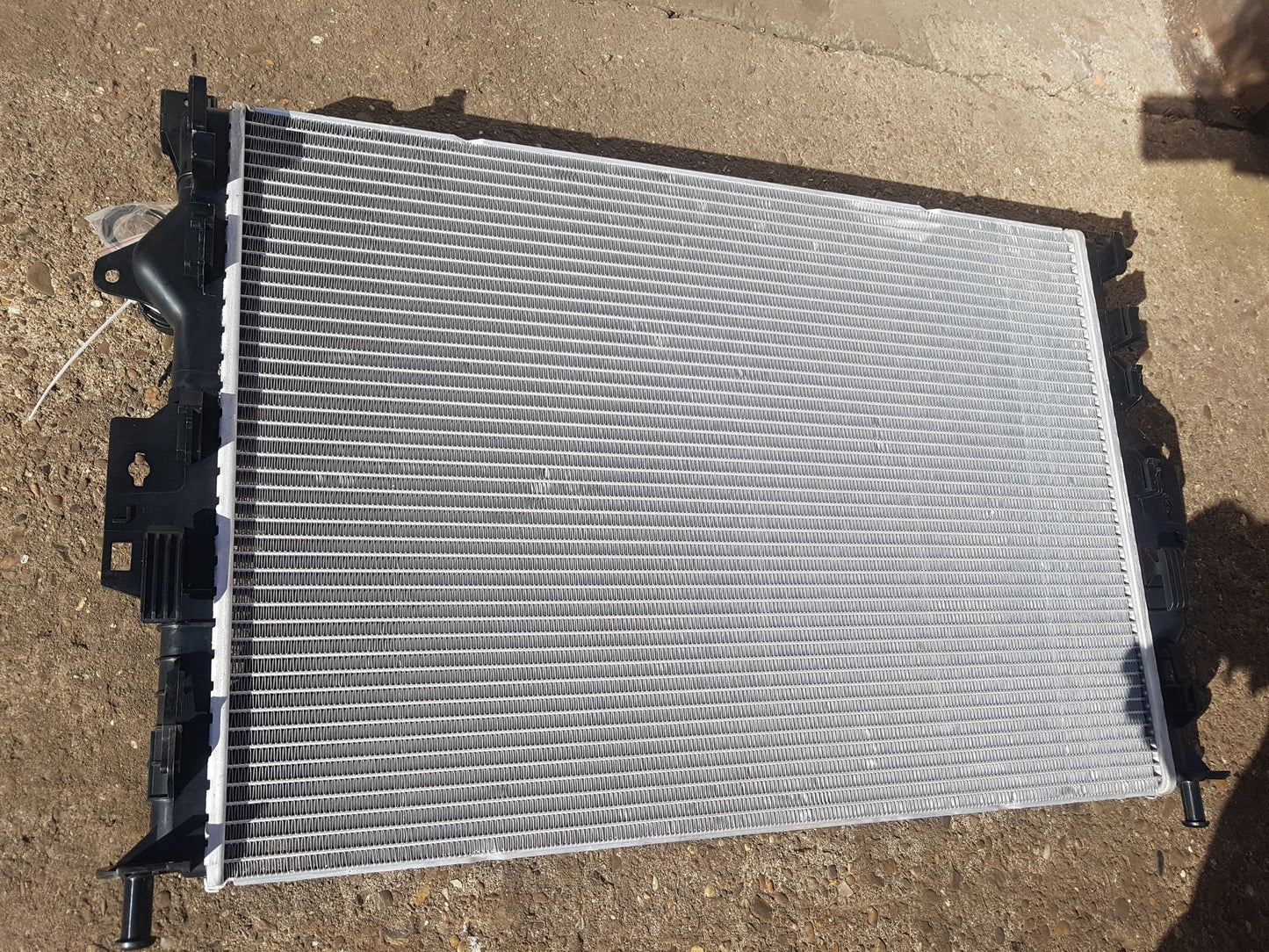 2012 - 2015 Volvo V40  Hatchback RADIATOR (MANUAL) (A/C CAR)