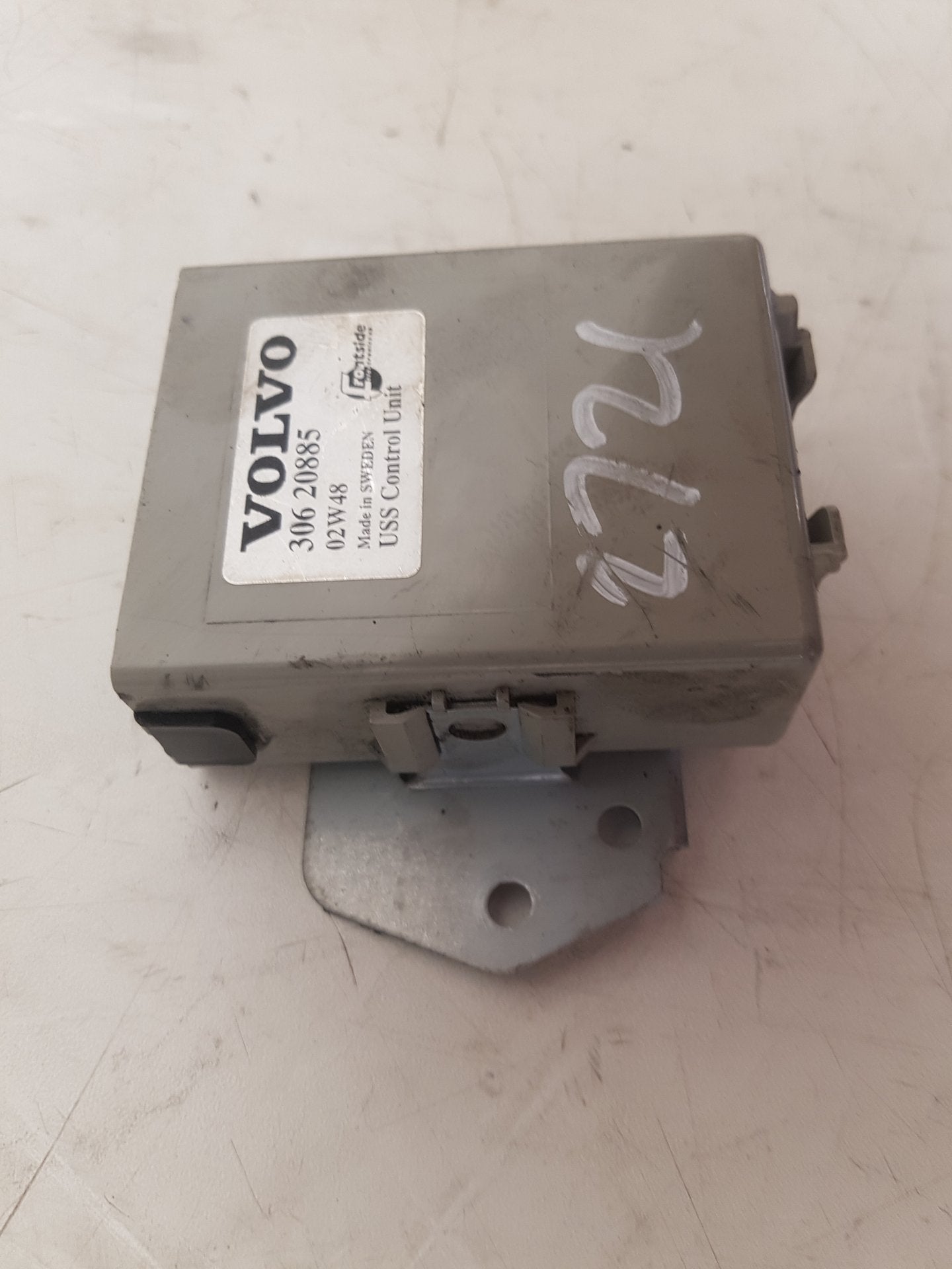 2000 - 2004 Volvo V40  Estate USS CONTROL UNIT 30620885