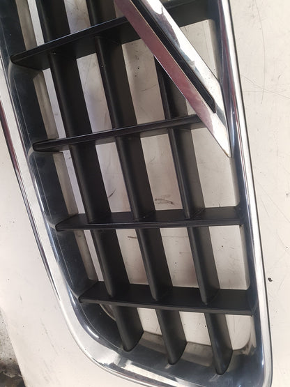 2003 - 2010 Volvo XC90  Estate FRONT GRILL 8620641