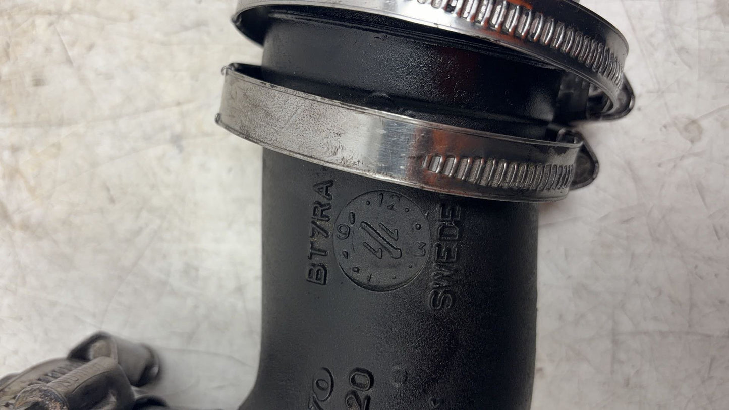 2007 - 2014 Volvo XC90  Estate AIR INTAKE HOSE 30714480