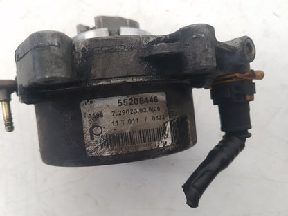 2010 - 2012 Saab 9-5  Saloon Brake Vacuum Pump 55205446