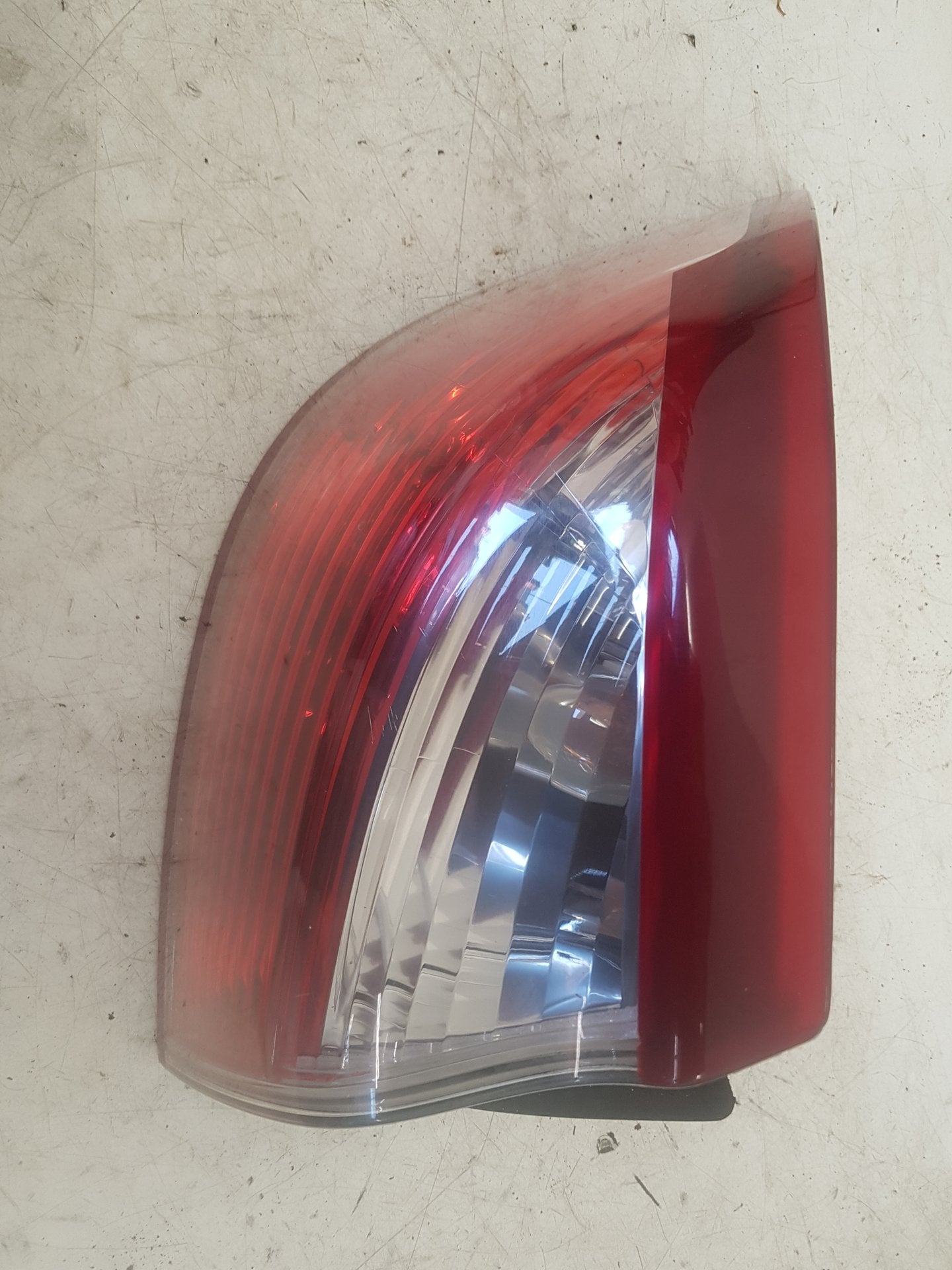2005 Saab 9-3 Left Taillight 12830373 VRAC Grade B