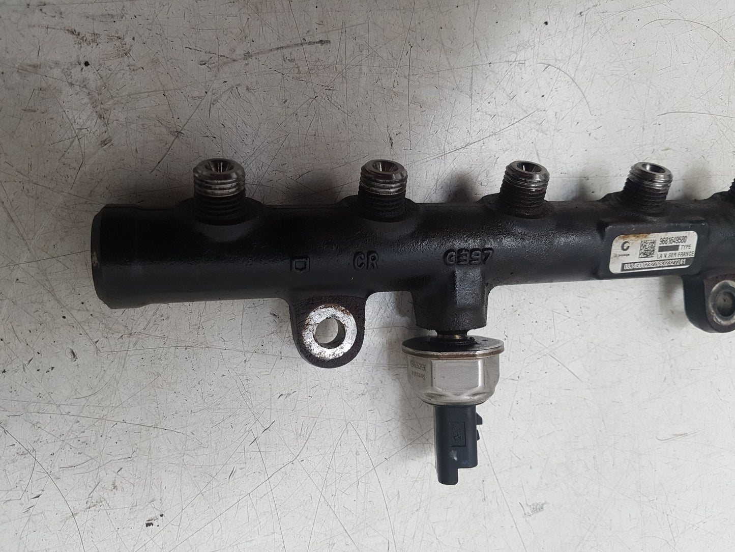 2006 - 2013 Volvo C30  Hatchback Injection Rail 9681649580