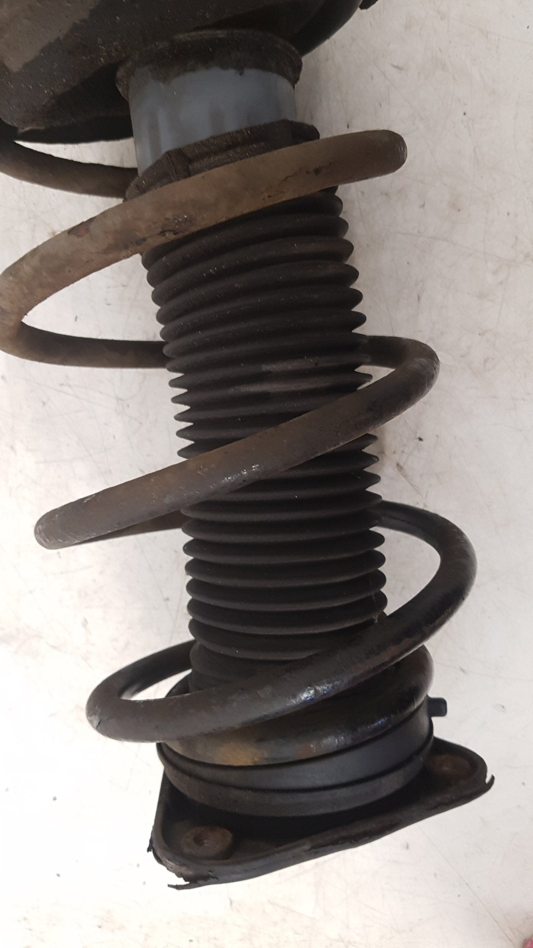 2009 Volvo C30  Hatchback Right Front Strut 6N51-18045