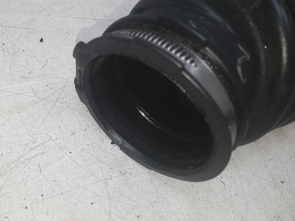 2015 Volvo S60  Saloon INTAKE HOSE BG919C623CB