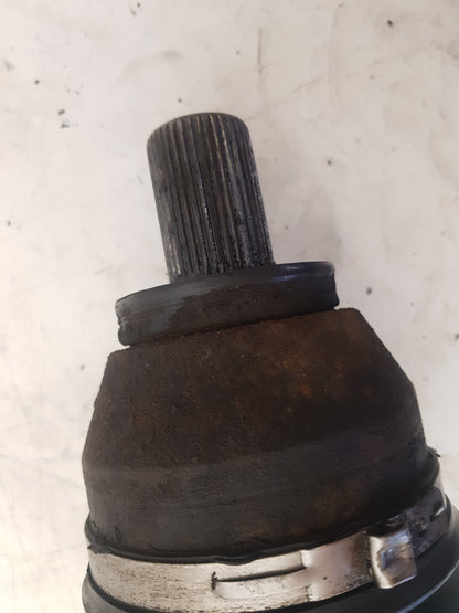 2008 - 2016 Volvo V70  Estate DRIVESHAFT - DRIVER FRONT (MANUAL) 30787818