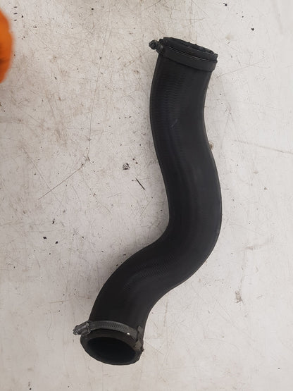 2011 - 2014 Volvo XC90  Estate Intercooler Pipe 31261367