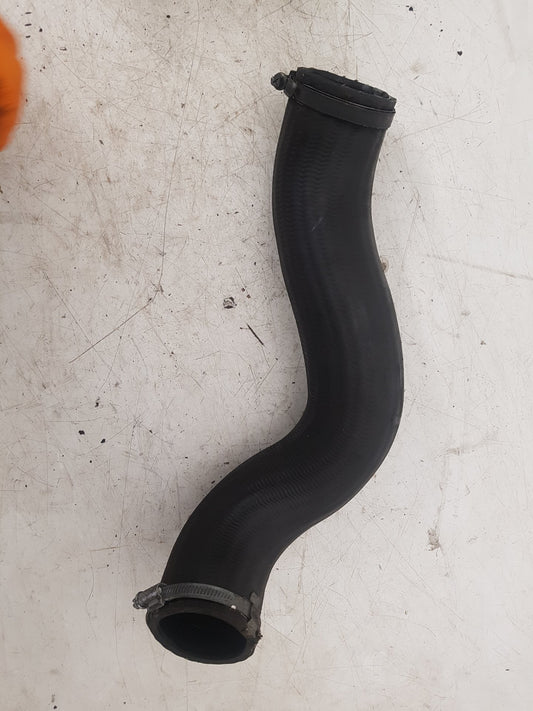2011 - 2014 Volvo XC90  Estate Intercooler Pipe 31261367