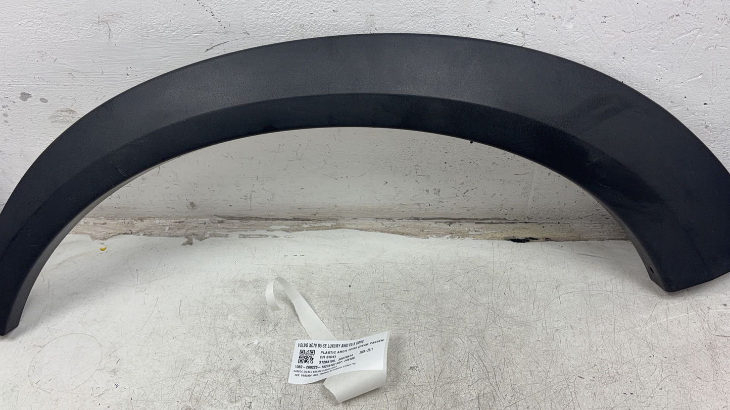 2010 Volvo XC70  Estate Left Rear Wheel Arch Moulding 31283106