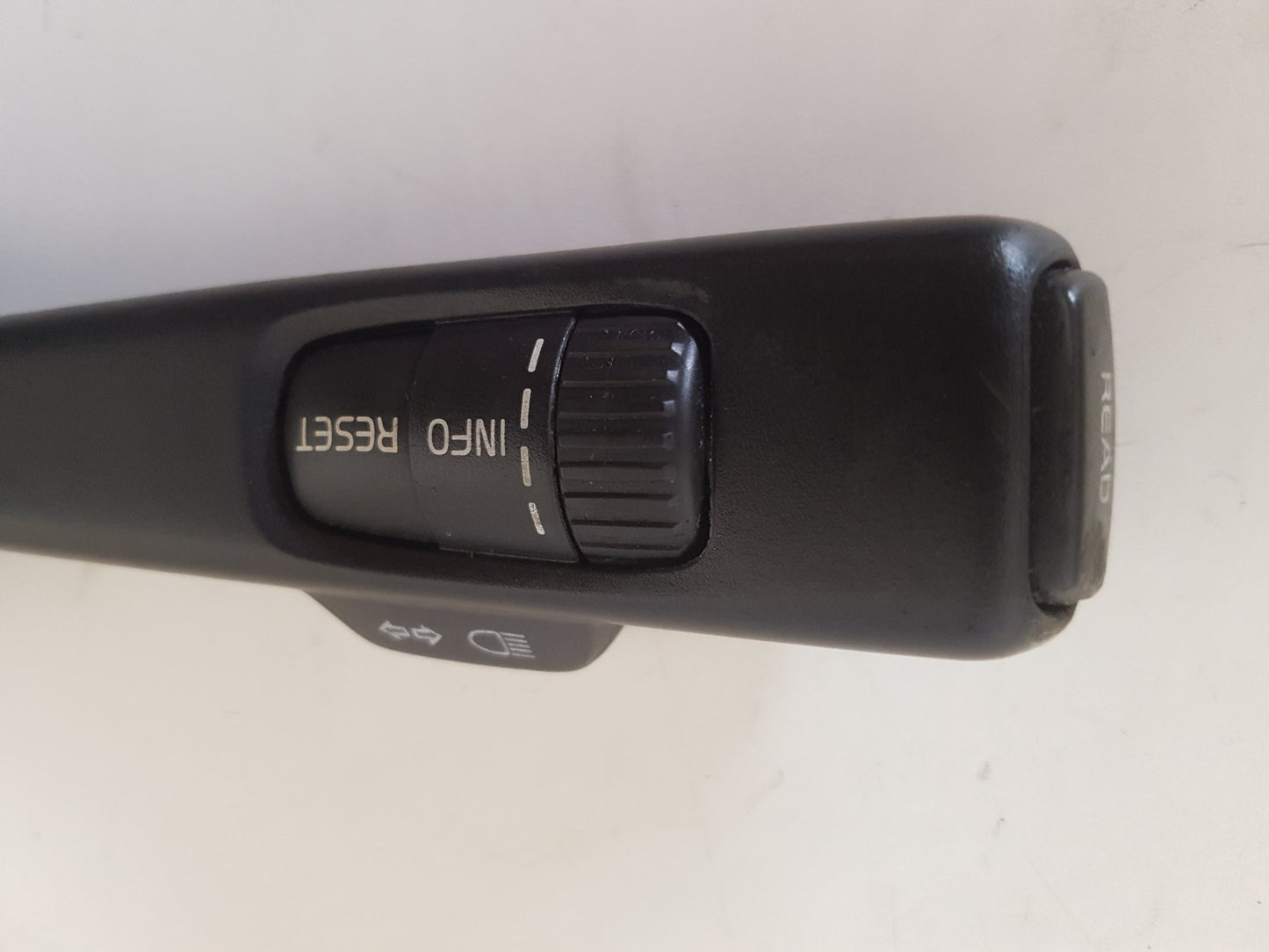 2010 - 2014 Volvo XC60  Estate Headlight Switch