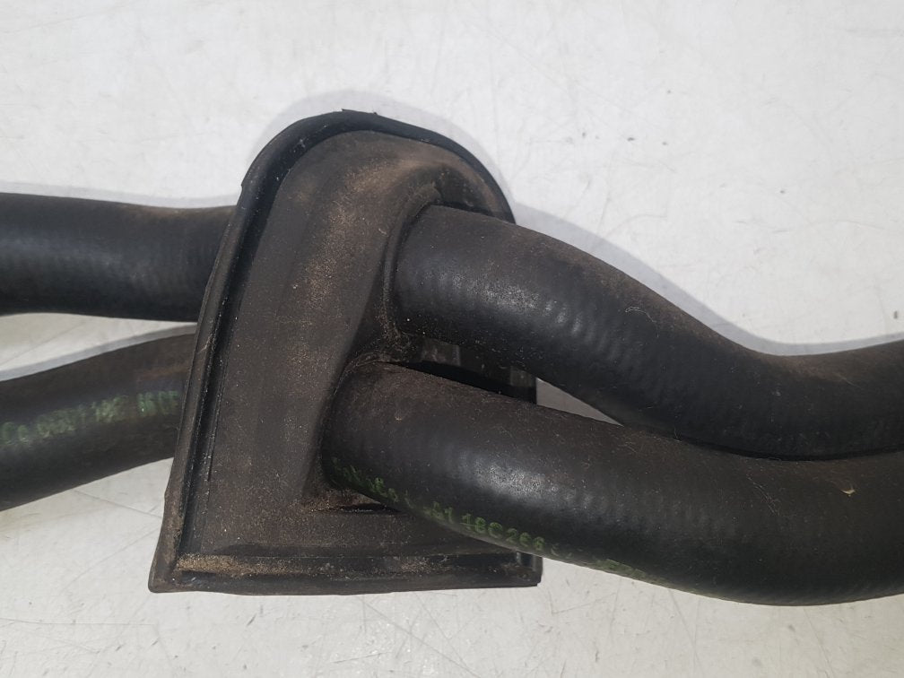 2009 - 2015 Volvo XC60  Estate WATER PIPE 31274927