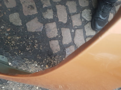2010 - 2015 Volvo S60   Right Front Guard BRONZE 704