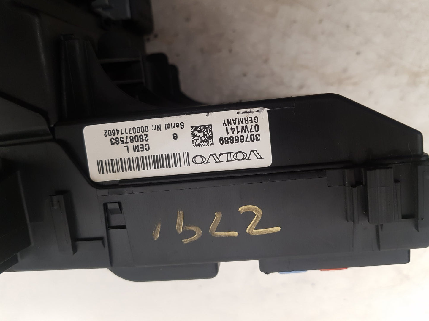 2010 Volvo XC70  Estate CEM (CENTRAL ELECTRONIC MODULE) 30786889