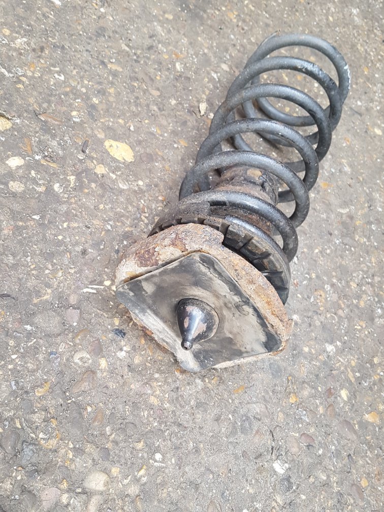 2008 - 2014 Volvo XC60  Estate Left Front Coil Spring