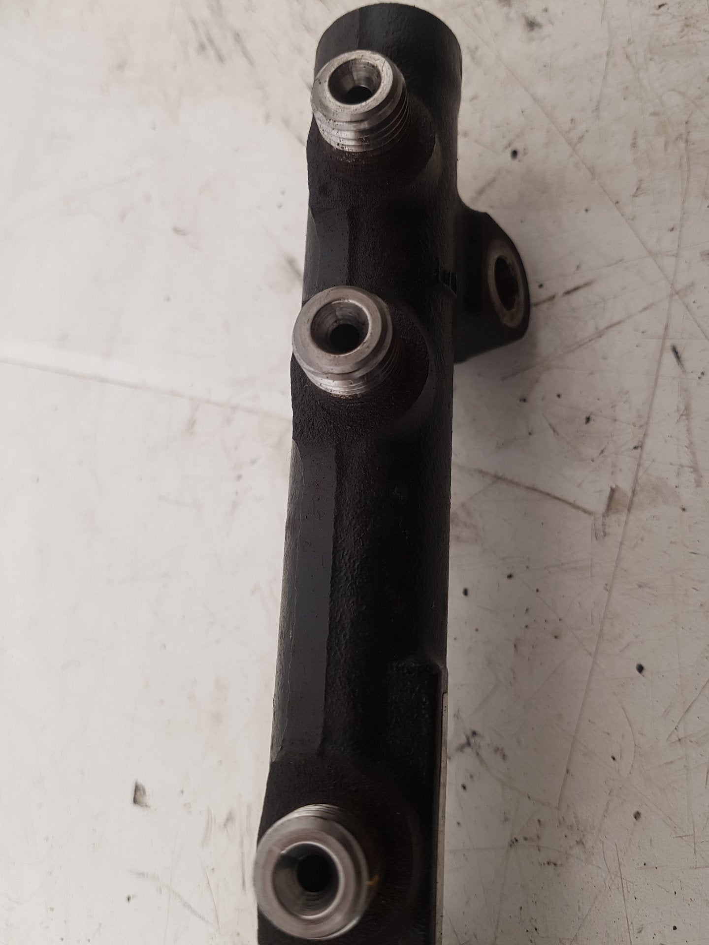2010 - 2012 Volvo S40  Saloon Injection Rail 968529758002