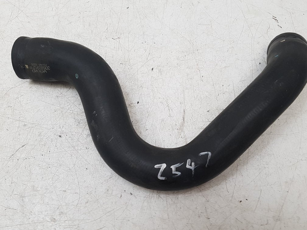 2003 - 2007 Volvo V70  Estate RADIATOR HOSE 30680912