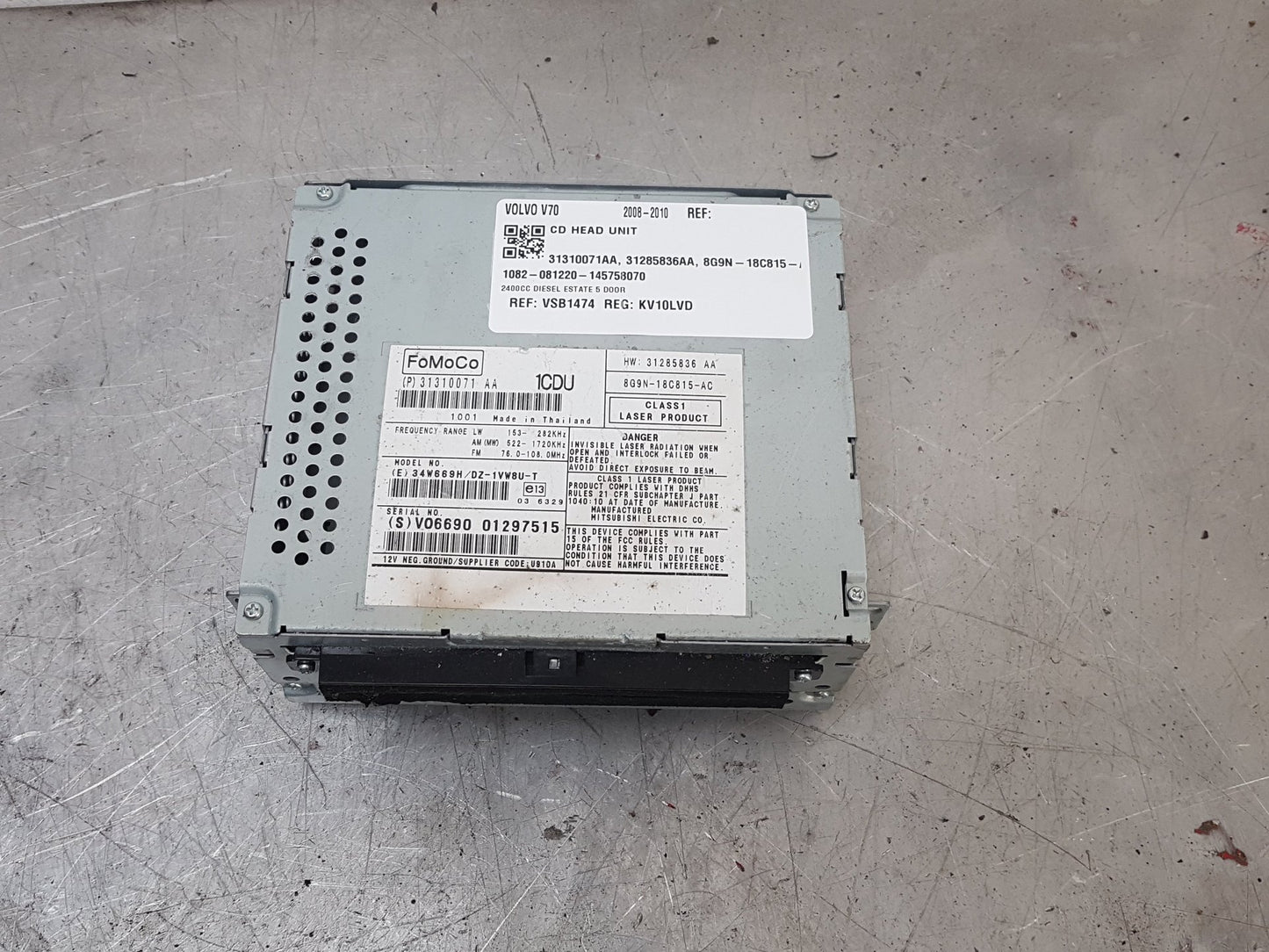 2008 - 2010 Volvo V70  Estate CD Player 31310071