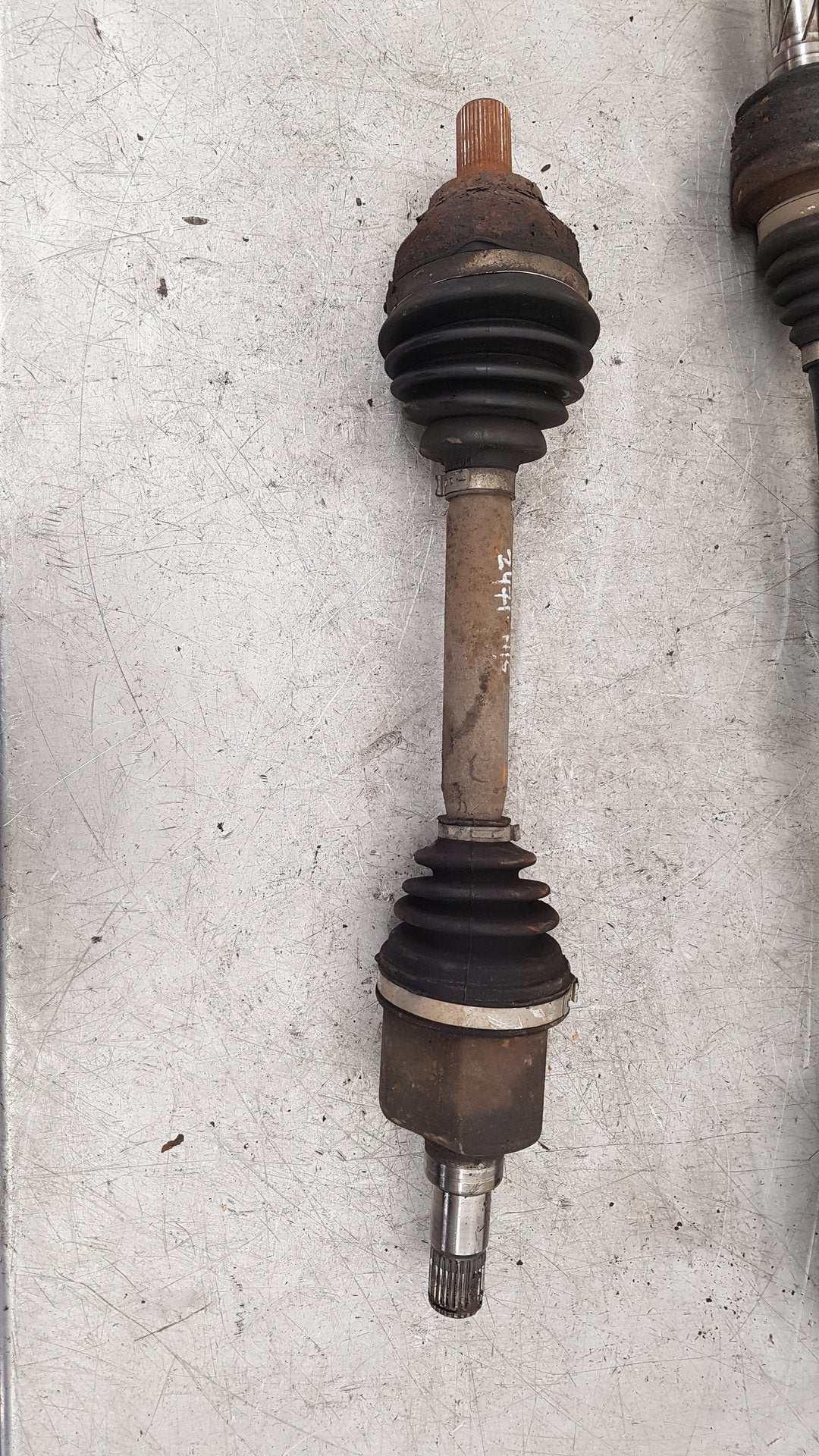 2006 - 2009 Volvo C70  Convertible Left Front Drive Axle 30787778