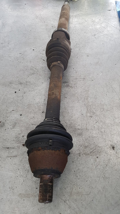 2004 - 2009 Volvo C30  Hatchback DRIVESHAFT - DRIVER FRONT (MANUAL) 31256933