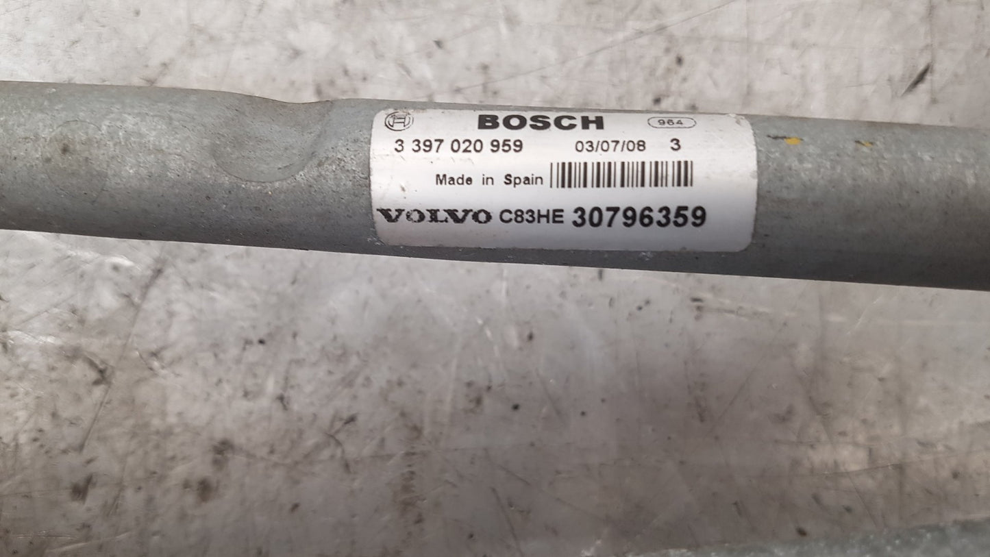 2006 - 2011 Volvo S80  Saloon WIPER MOTOR (FRONT) & LINKAGE 30796359