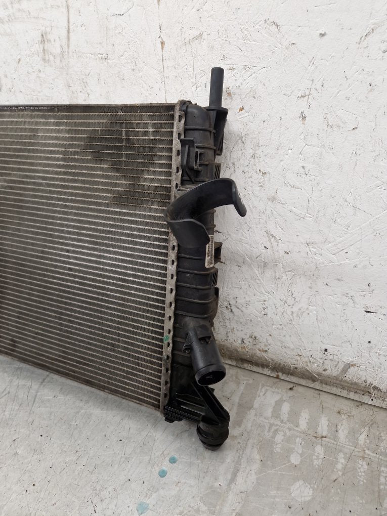 2006 - 2012 Volvo C30  Hatchback Radiator 3M5H8005TL