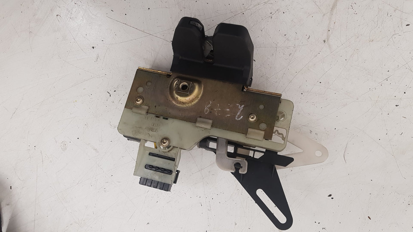 2000 - 2007 Volvo V70 II 285 Estate Tailgate Lock Mechanism 99906518