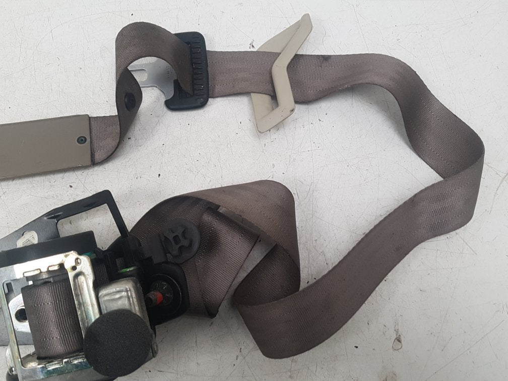 2002 - 2006 Volvo XC90  Estate Right Rear Seat belt 30661931
