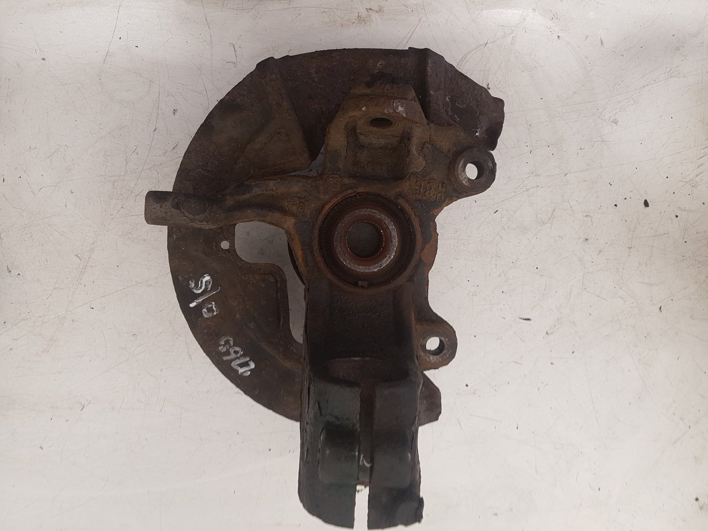 2010 - 2015 Volvo S80 II 124 Saloon Right Front Hub Assembly 32246153