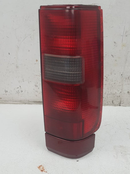 1997 - 2000 Volvo V70  Estate REAR/TAIL LIGHT LOWER (DRIVER SIDE) 3512418