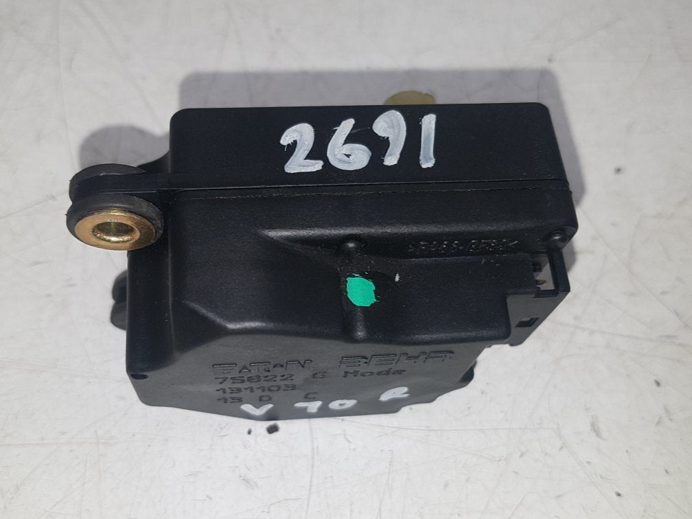 2003 - 2007 Volvo V70  Estate HEATER VALVE 75622