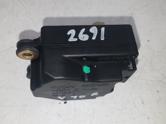 2003 - 2007 Volvo V70  Estate HEATER VALVE 75622