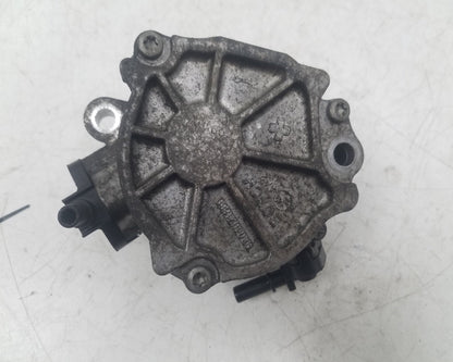 2012 - 2016 Volvo V40  Hatchback Vacuum/Air Pump 9804021880
