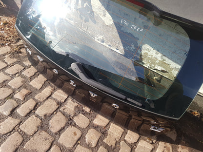 2015 - 2019 Volvo V40 Cross Country  Hatchback Tailgate 31457727