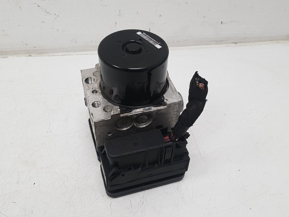2009 - 2014 Volvo XC60  Estate ABS Pump/Modulator 30681619