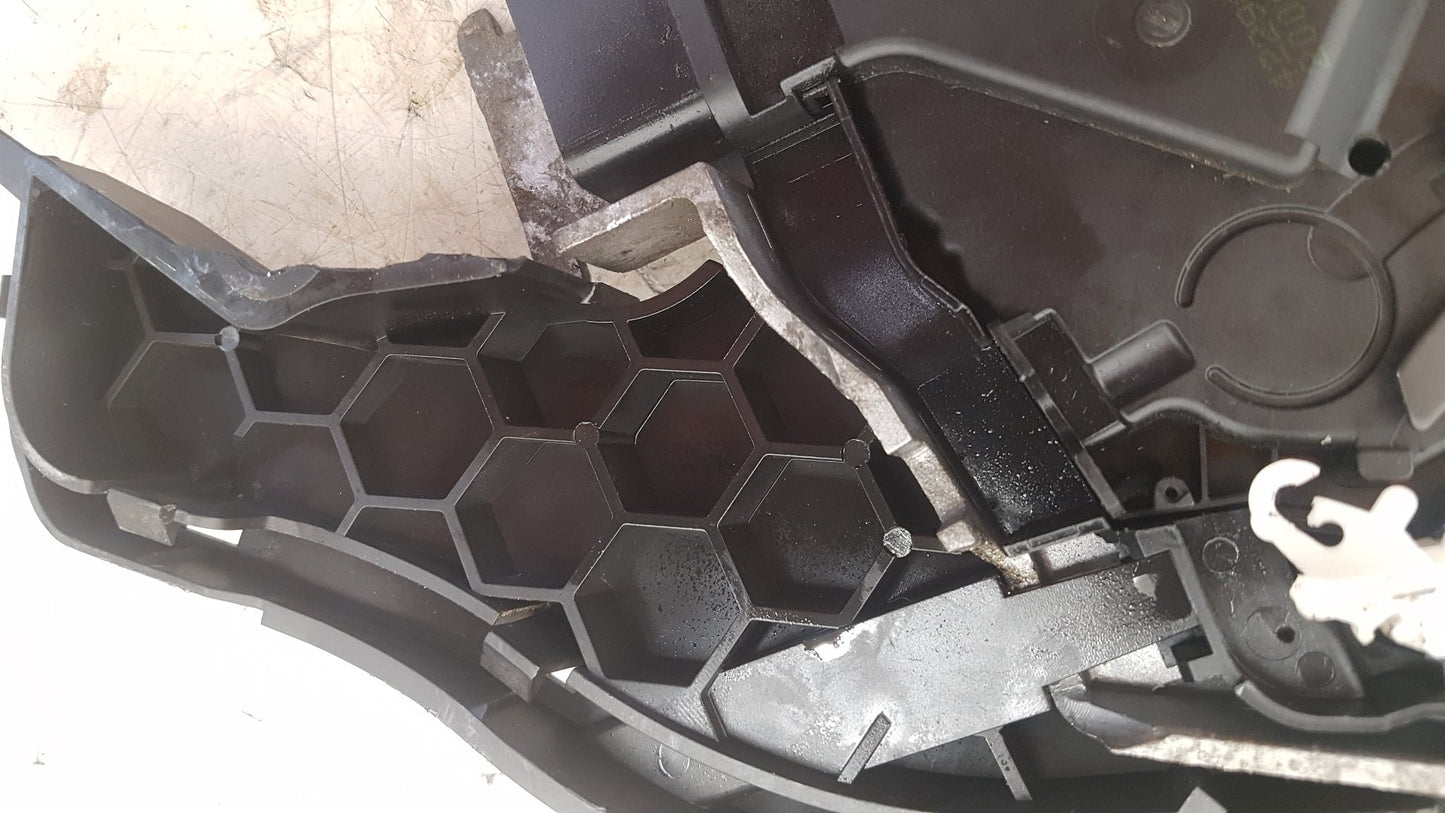 2008-2012 Volvo V50 545 Estate Left Rear Door Rear Lock Mechanism 30699111