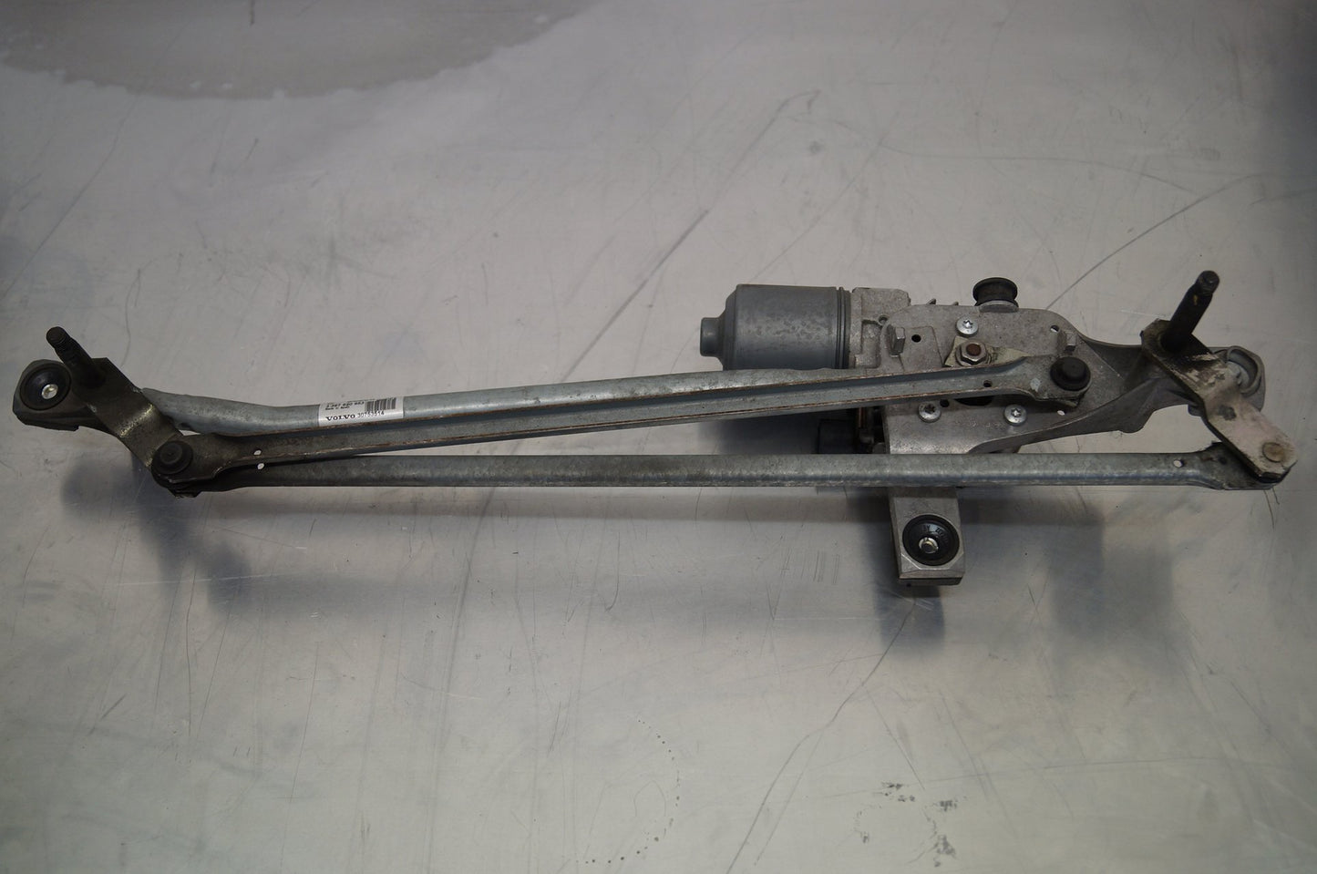 2008 - 2015 Volvo XC60   WIPER MOTOR (FRONT) & LINKAGE 3397020953