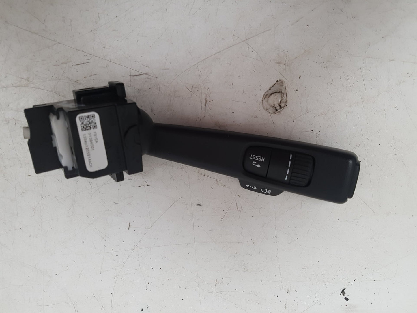 2012 - 2019 Volvo V40  Hatchback Indicator Stalk 31394001