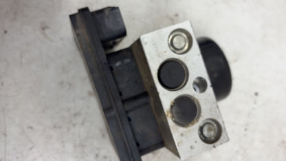 2004 - 2007 Volvo XC70  Estate ABS Pump 30793445