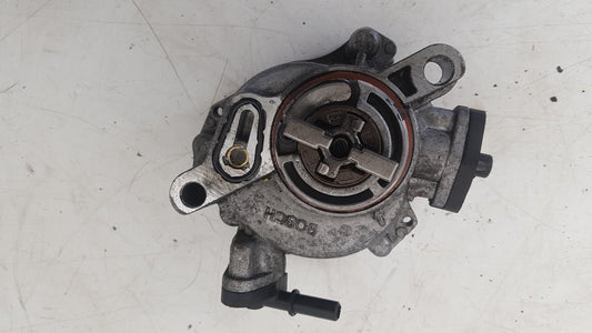2010 - 2012 Volvo C30  Hatchback Brake Vacuum Pump 9684786780