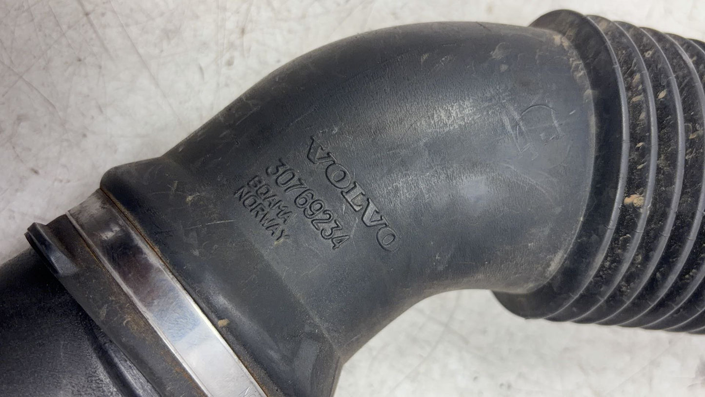 2003 - 2014 Volvo XC90 I 275 Estate INTAKE PIPE 30714480