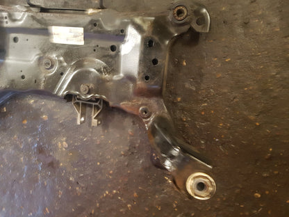 2013 - 2016 Volvo V40 III 525 Hatchback Front Subframe TO33A
