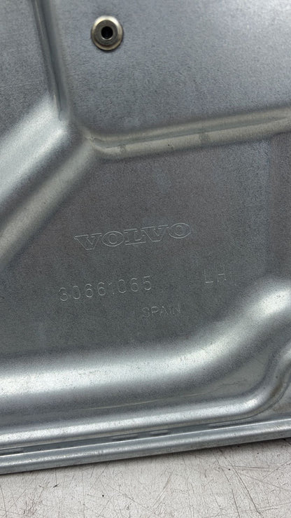 2010 Volvo XC70  Estate WINDOW REG (PASSENGER SIDE FRONT 30661065
