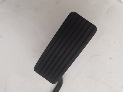 2000 - 2004 Volvo V40  Estate Accelerator Pedal 30865643